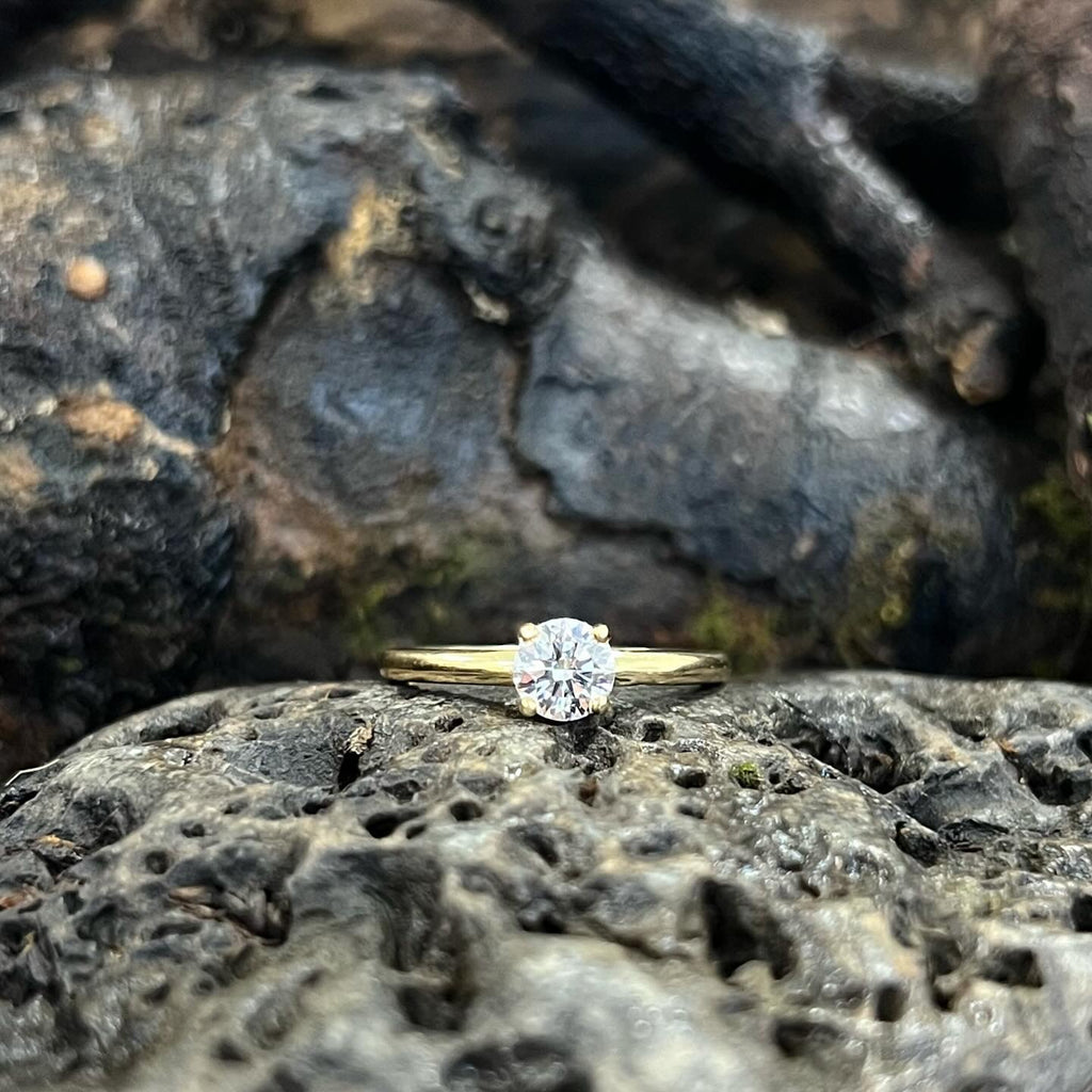 The Dame-18ct Yellow Gold with 0.61ct Certified Lab Grown Diamond