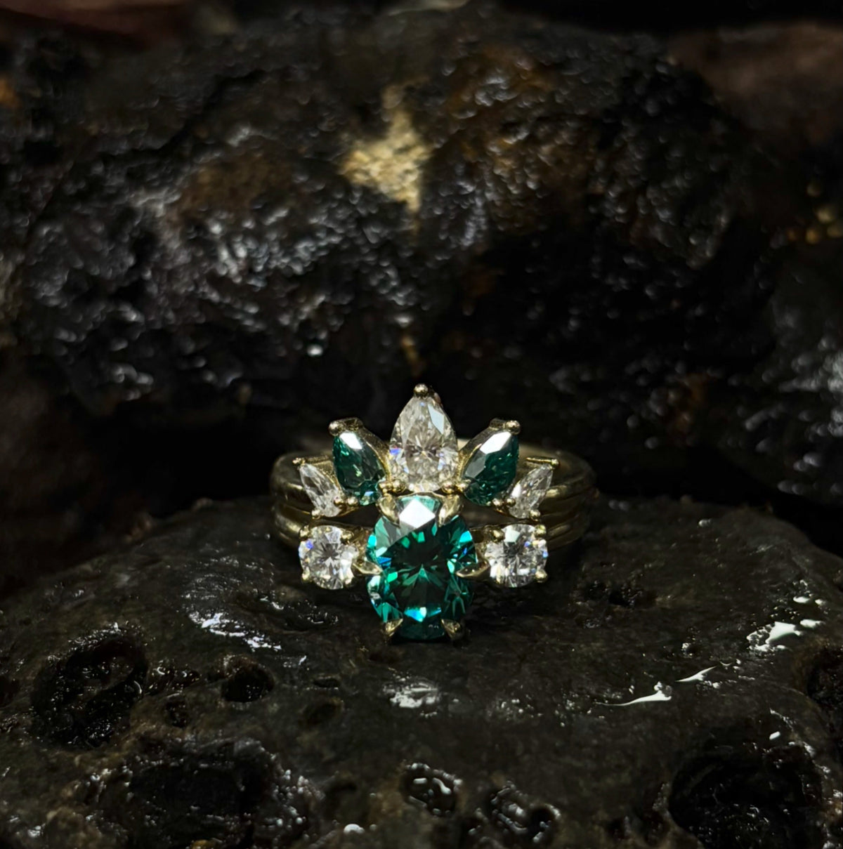 The Baroness-9ct Yellow Gold-Dark Green & White Moissanite Ring & Matching Crown