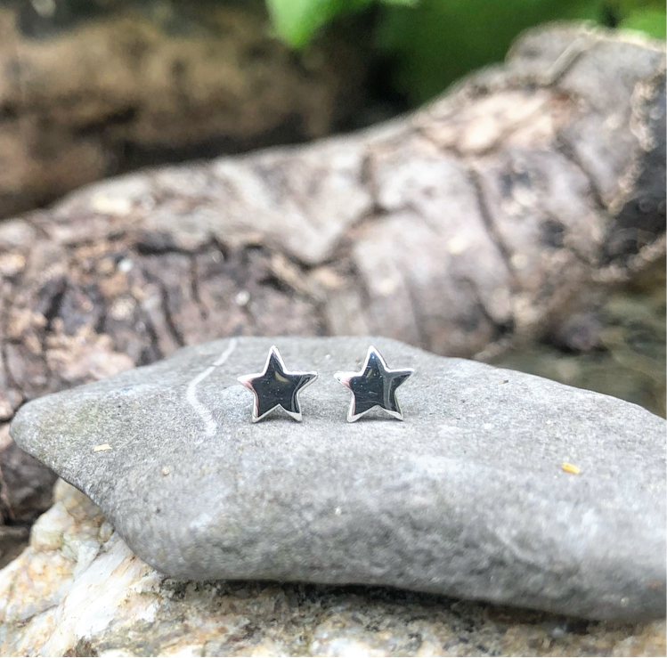 Stella Star stud earrings.