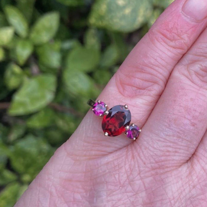 baroness, iracebeth, garnets, rose gold 